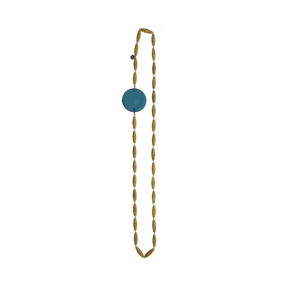 LONG NECKLACE WITH RESIN BEADS