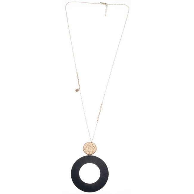 COLLAR LARGO COLGANTE MEDALLA METAL RAFIA