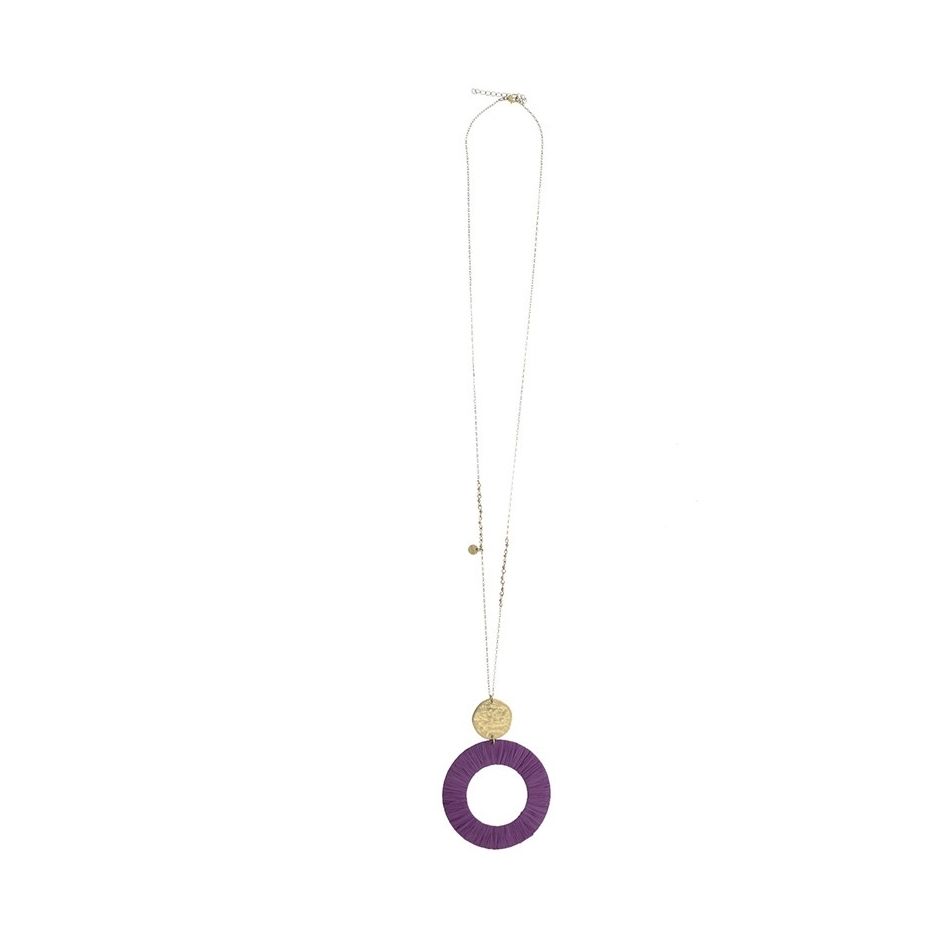 COLLAR LARGO COLGANTE MEDALLA METAL RAFIA
