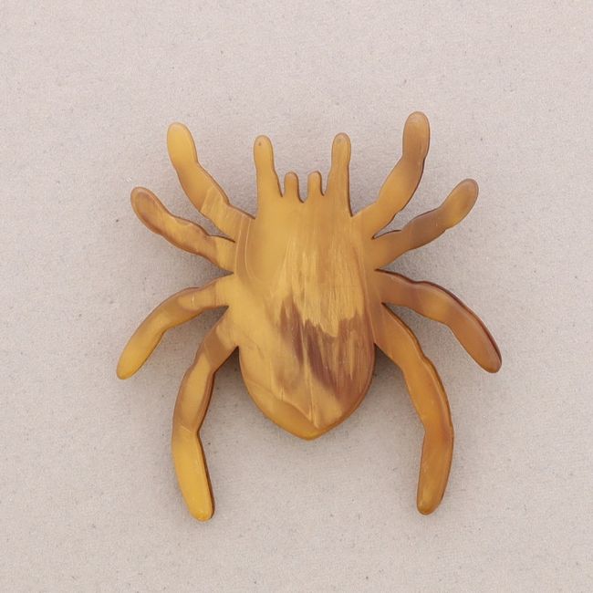 BROCHE ARAÑA RESINA