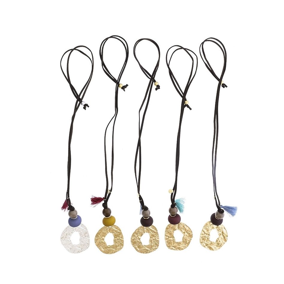 COLLAR LARGO CUENTAS RESINA COLGANTE METAL