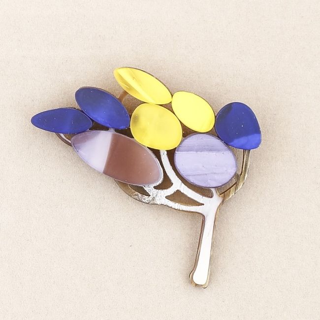 RESIN TREE BROOCH