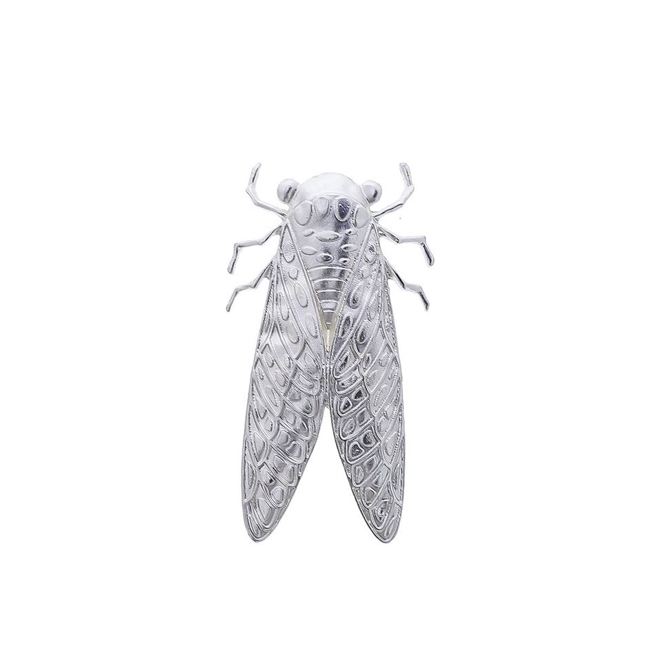 METAL CIGARETTE BROOCH