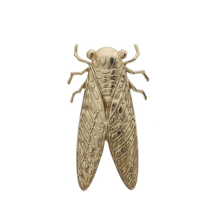 BROCHE CIGARRA METAL