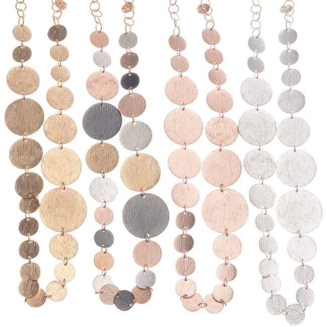 COLLAR LARGO CADENA MEDALLAS METAL