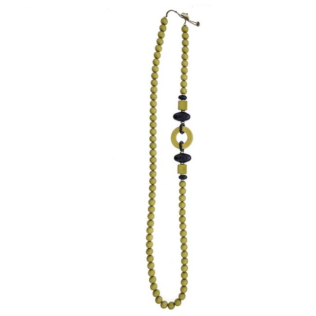 LONG NECKLACE WITH RESIN BEADS