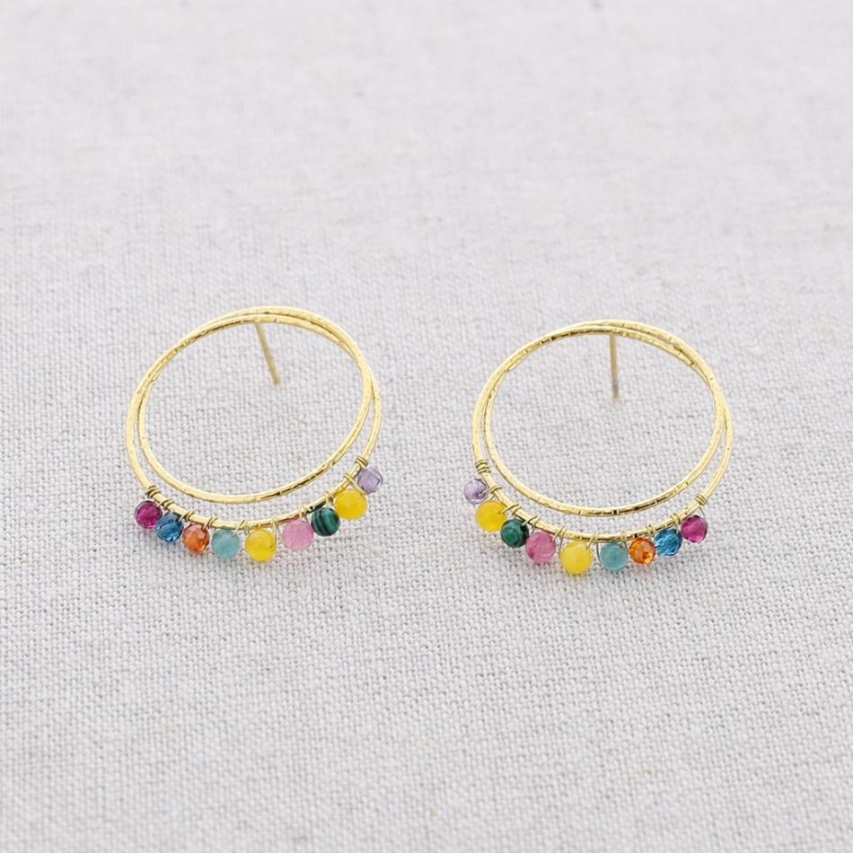 DOUBLE HOOP STEEL EARRINGS WITH FACETED CRYSTALS PENDANTS