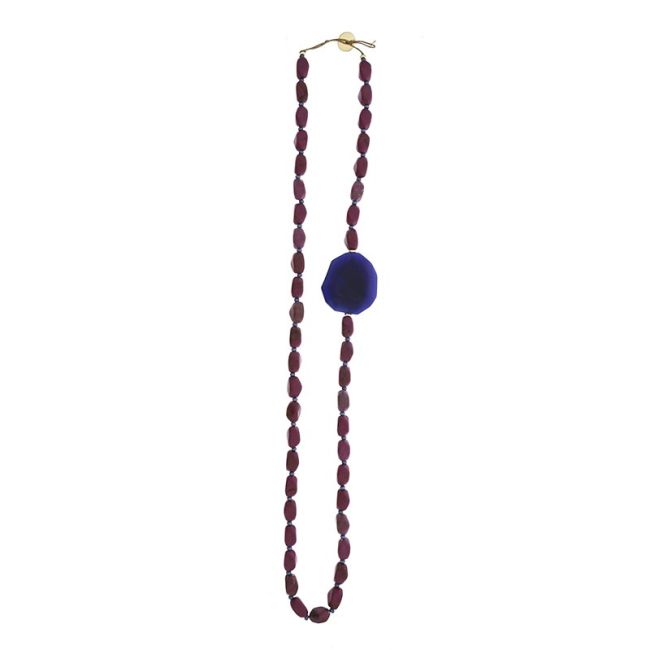 LONG NECKLACE WITH RESIN BEADS