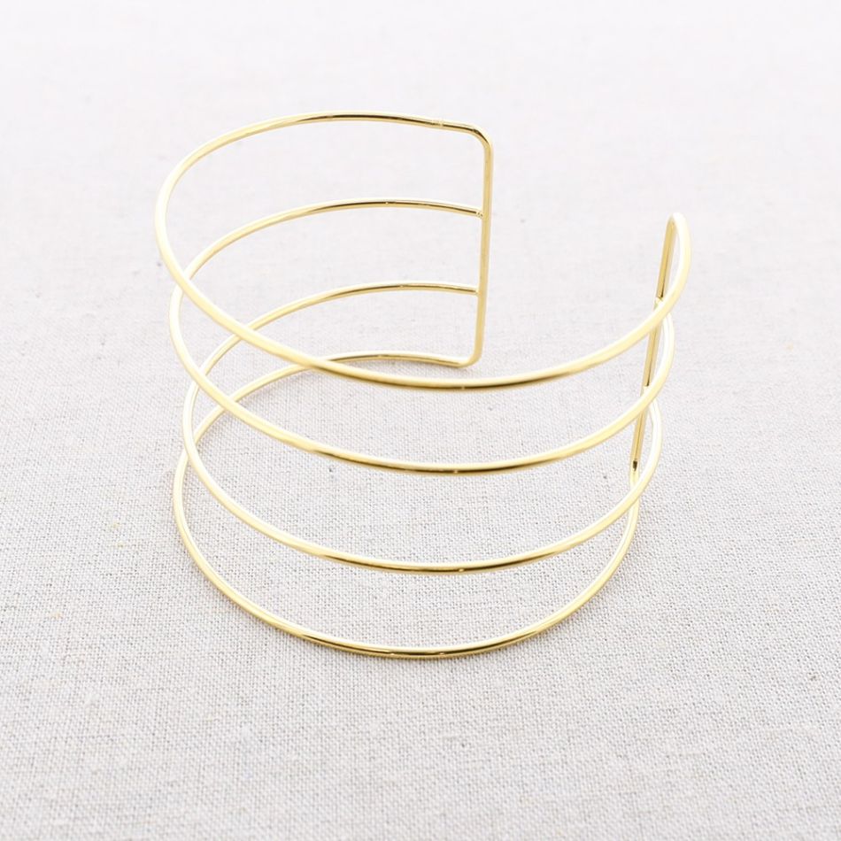 FOUR STRAPS ADJUSTABLE STEEL ARM CUFF