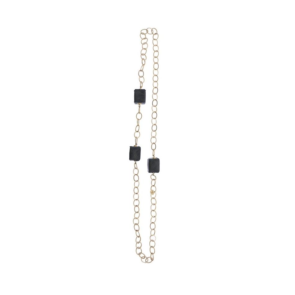 LONG CHAIN NECKLACE WITH LINED CUBES