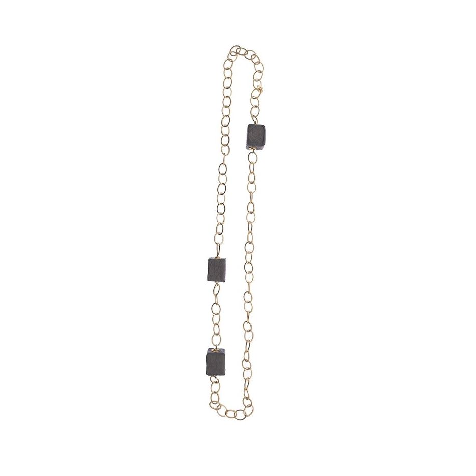 LONG CHAIN NECKLACE WITH LINED CUBES