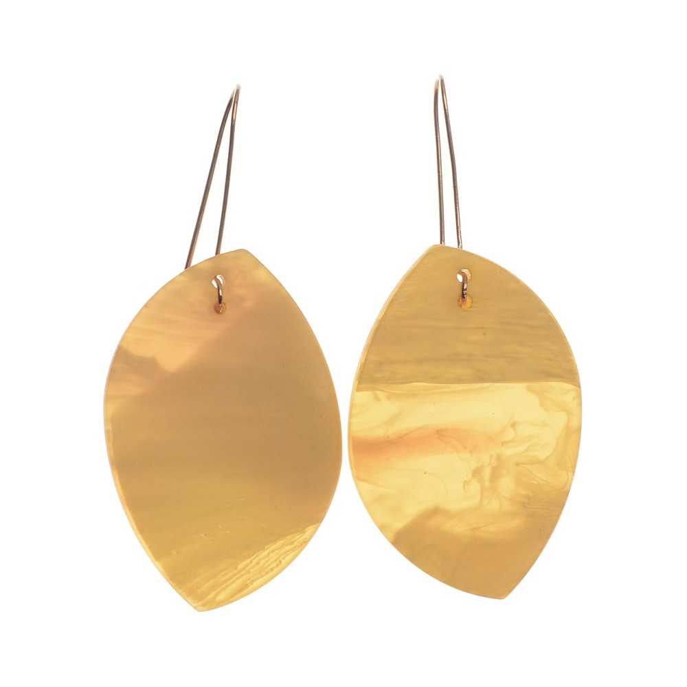 RESIN LEAF PENDANT EARRINGS