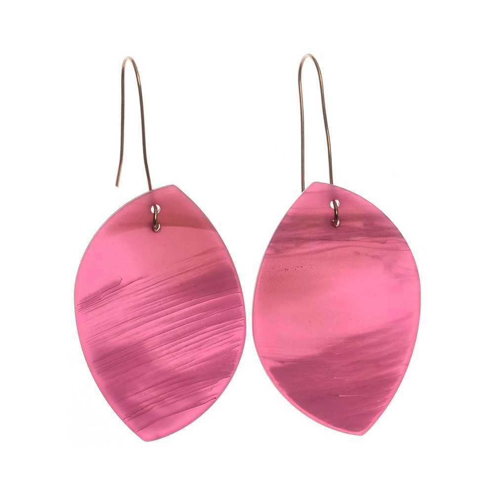 RESIN LEAF PENDANT EARRINGS