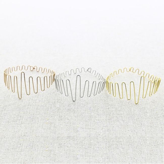 SEMI-RIGID WAVES STEEL BRACELET