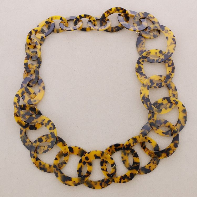 COLLAR LARGO ESLABONES CAREY 2