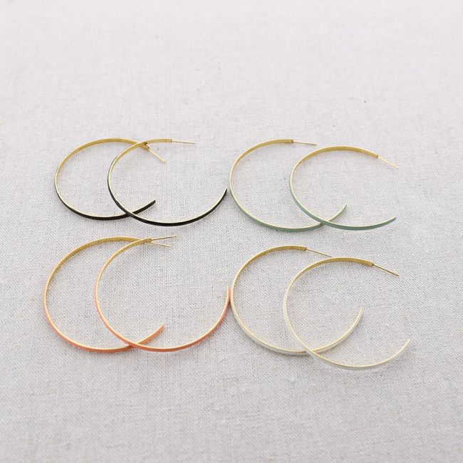 STEEL ENAMEL HOOP EARRINGS 5CM