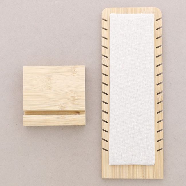 WOOD LINEN DISPLAY STAND BRACELETS