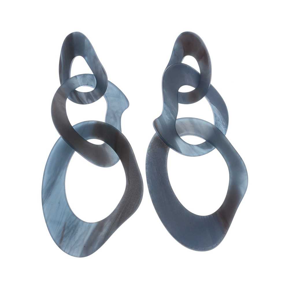 IRREGULAR TRIPLE RING EARRINGS IN MATT RESIN