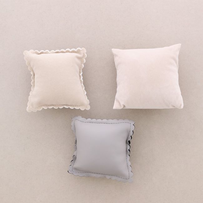 DISPLAY IMITATION LEATHER PILLOW 9*9