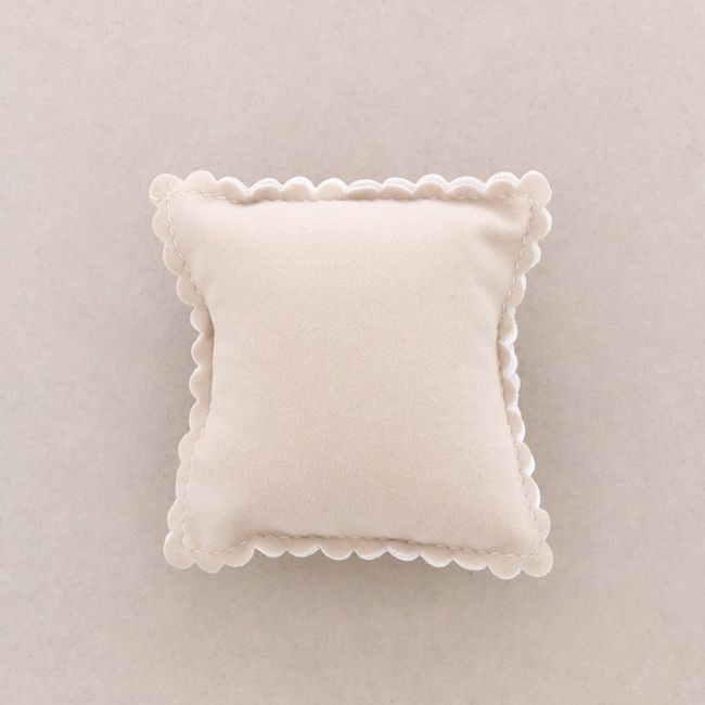 DISPLAY IMITATION LEATHER PILLOW 9*9
