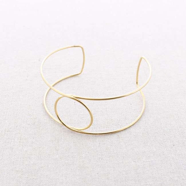CIRCLE ADJUSTABLE STEEL ARM CUFF