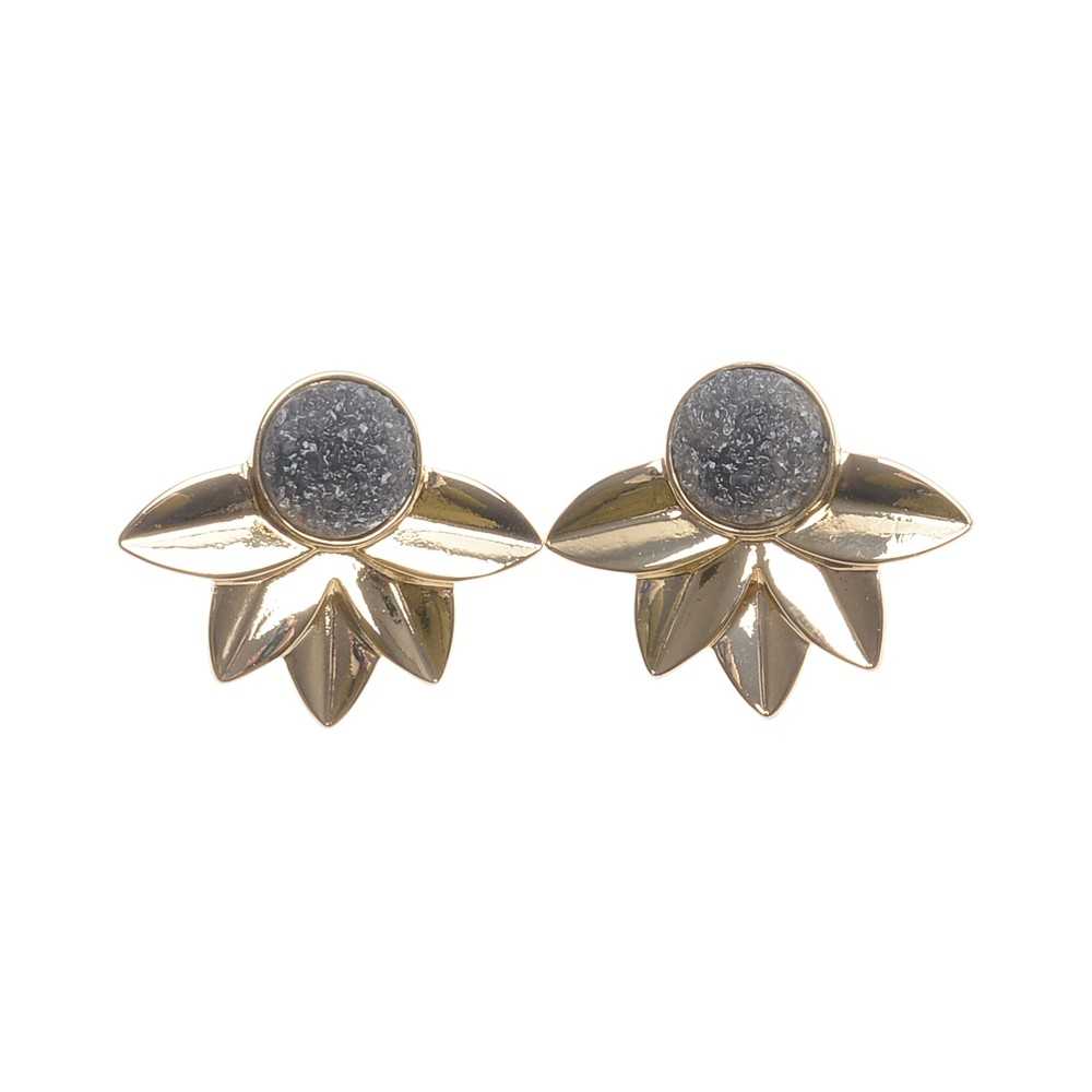 METAL FLOWER EARRINGS WITH IMITATION LAVA BEADS