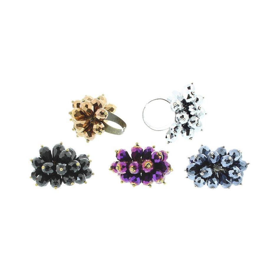METAL RING WITH FACETED CRYSTAL BEADS