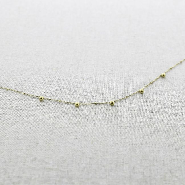 STEEL SHORT NECKLACE WITH BALLS