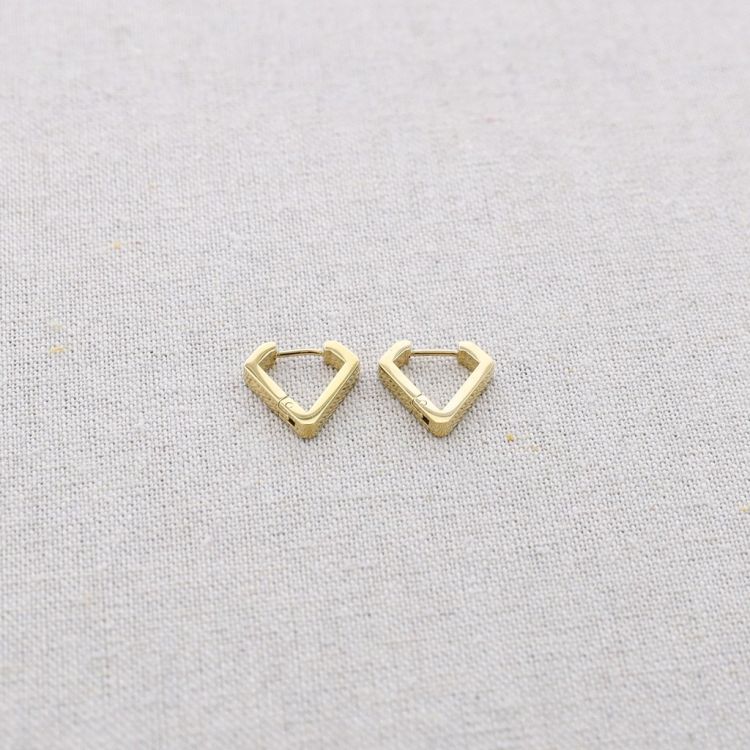 PENDIENTES ACERO ARO FORMA PICO