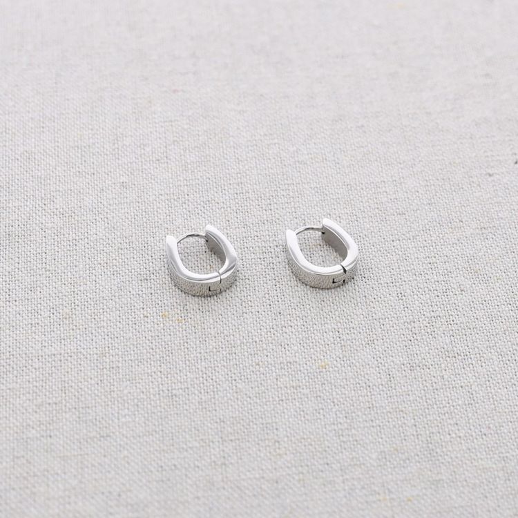 PENDIENTES ACERO ARO FORMA