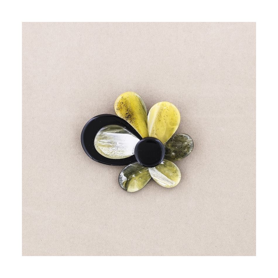 RESIN FLOWER BROOCH