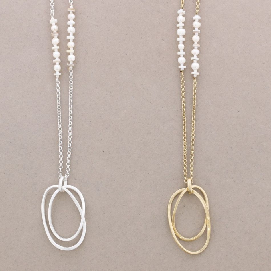 LONG NECKLACE CHAIN CULTURED PEARLS METAL PENDANT