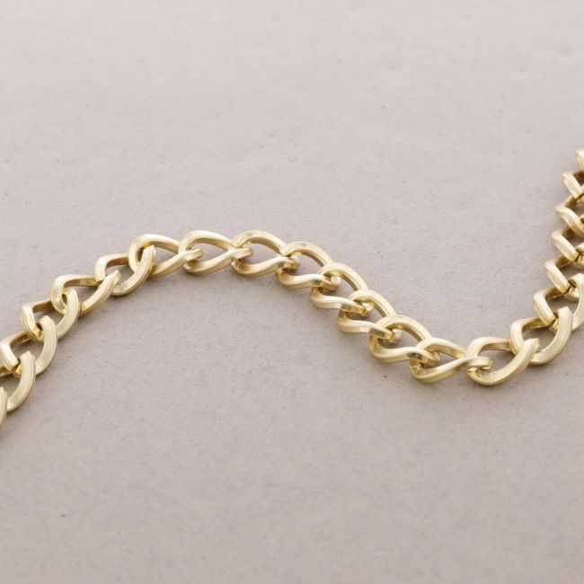 METAL LINK SHORT NECKLACE