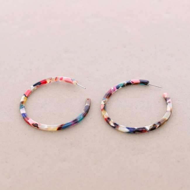 RESIN HOOP EARRINGS