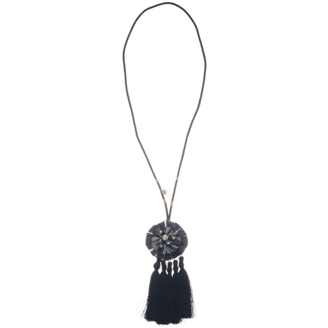 COLLAR LARGO COLGANTE ROSETÓN RAFIA TRIPLE FLECO