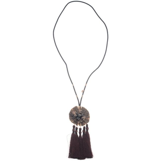 COLLAR LARGO COLGANTE ROSETÓN RAFIA TRIPLE FLECO