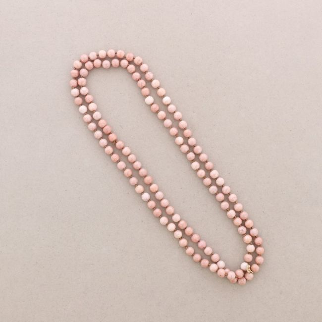 LONG BALLS KNOTTED NECKLACE