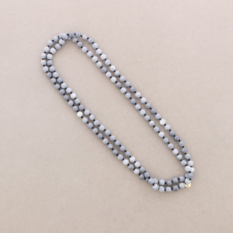 LONG BALLS KNOTTED NECKLACE 2