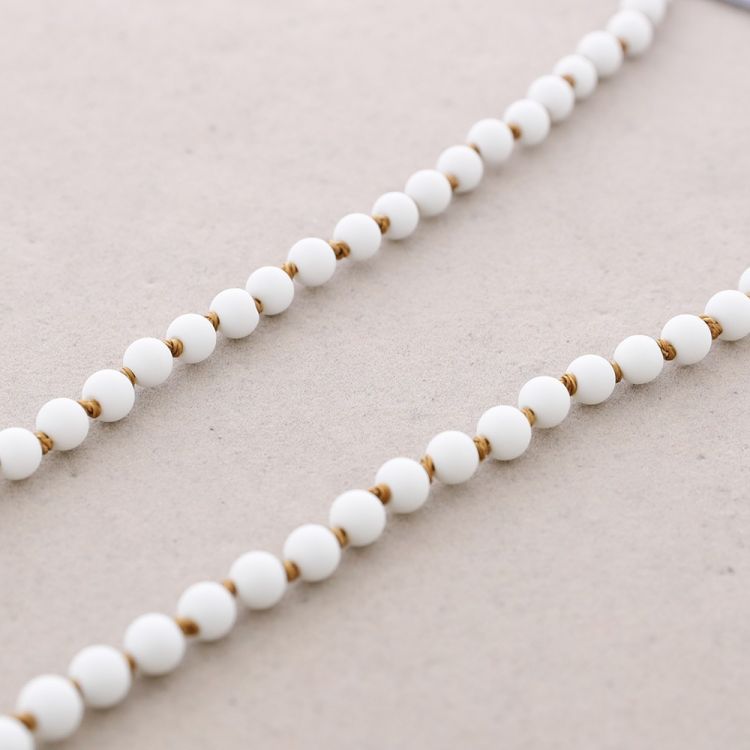 COLLAR LARGO BOLAS NUDOS 1.5M*6MM 2