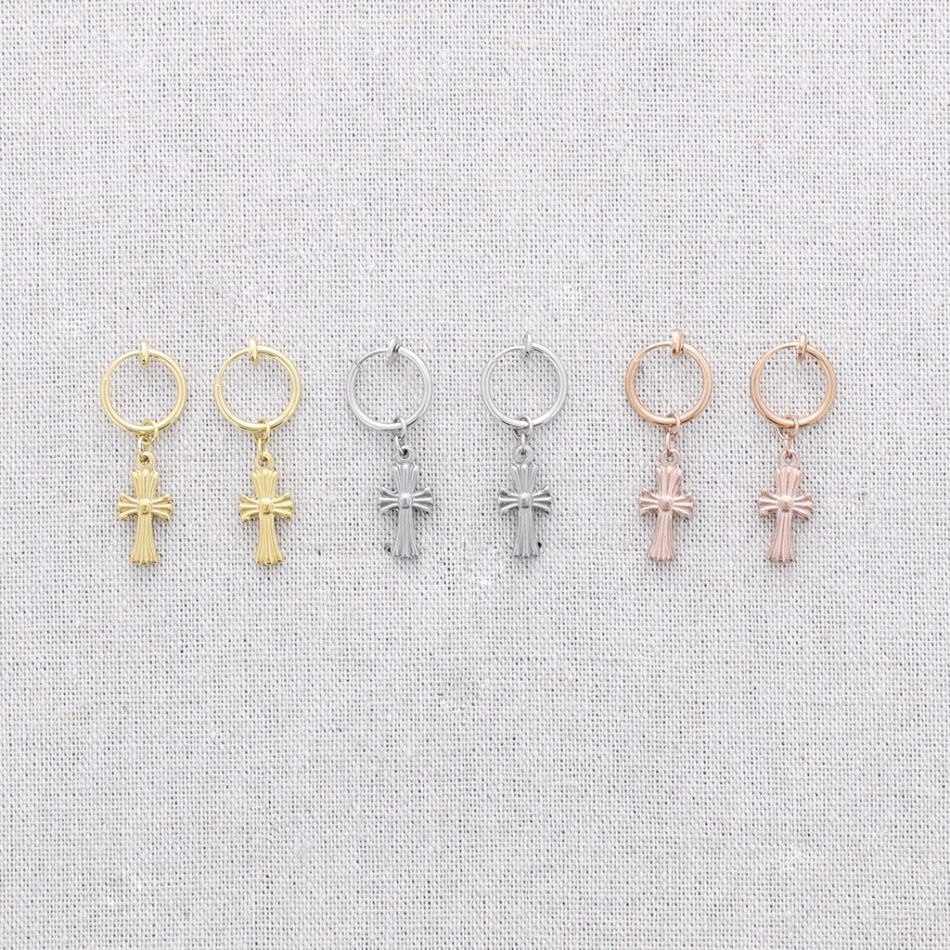 STEEL EARCUFF EARRINGS CROSS PENDANT
