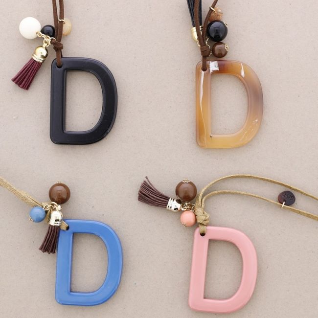 LONG NECKLACE PENDANT INITIAL LETTER D RESIN