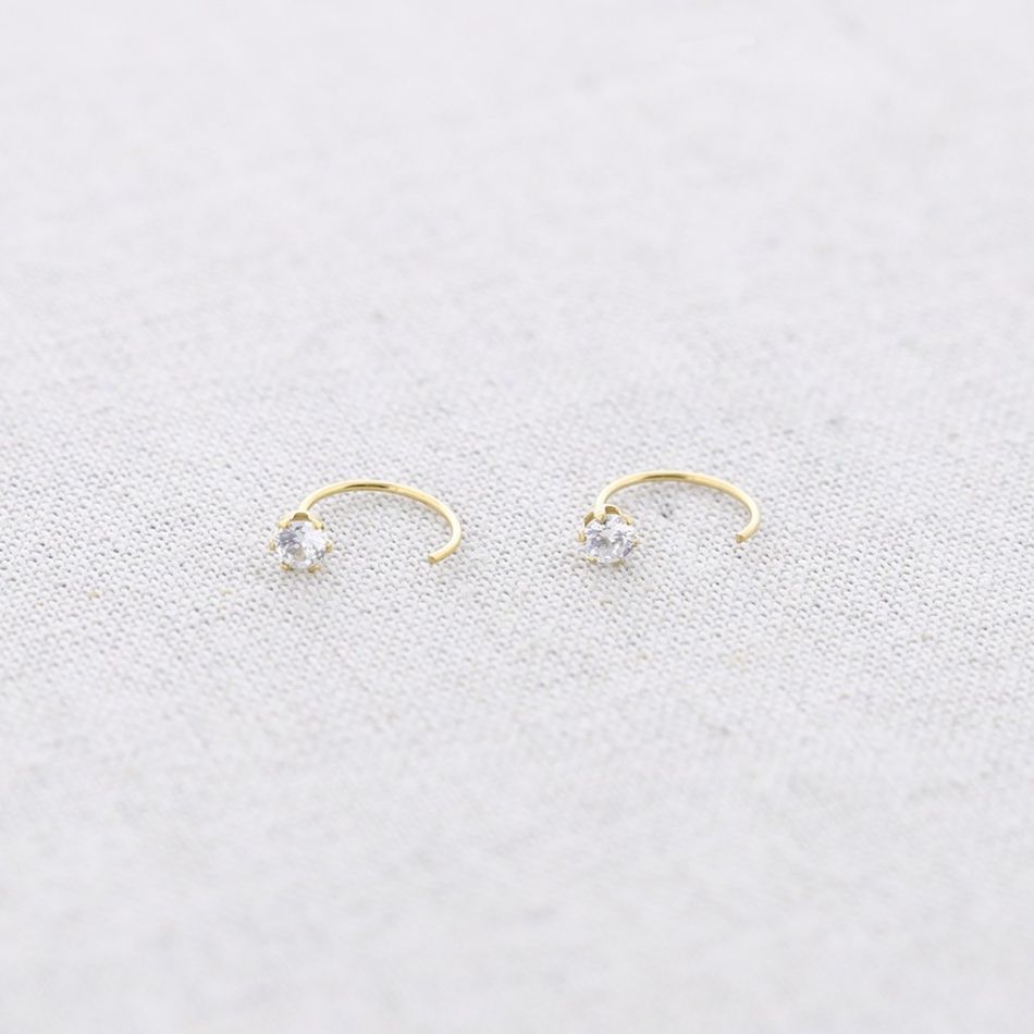 ZIRCONIA HOOP STEEL EARRINGS