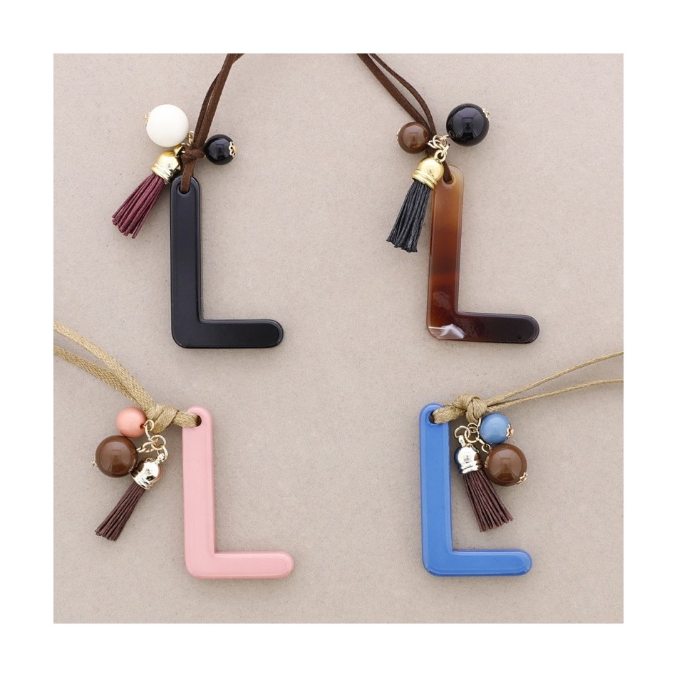LONG NECKLACE PENDANT INITIAL LETTER L RESIN