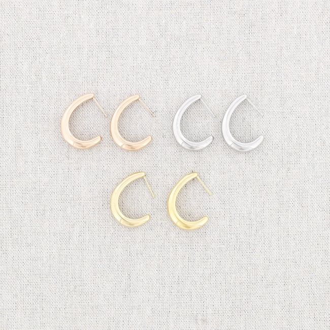 IRREGULAR HOOP STEEL EARRINGS