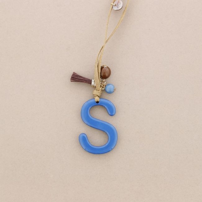 LONG NECKLACE PENDANT INITIAL LETTER S RESIN