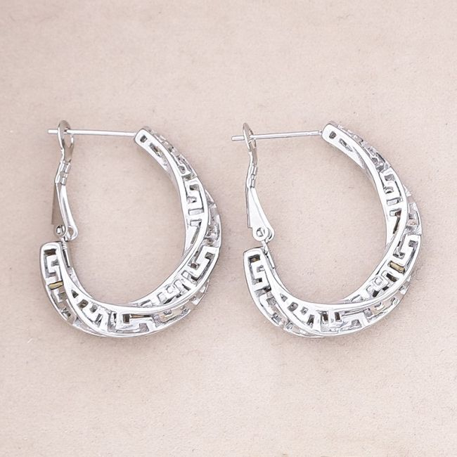 IRREGULAR HOOP STEEL EARRINGS