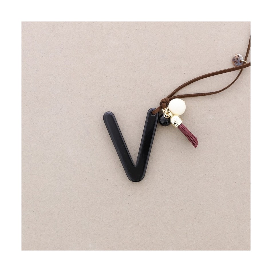 LONG NECKLACE PENDANT INITIAL LETTER V RESIN