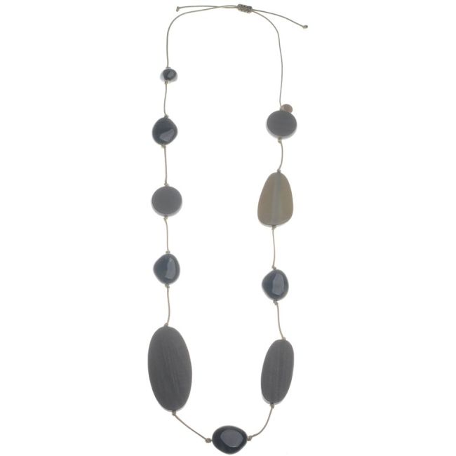 COLLAR LARGO CUENTAS RESINA IRREGUALRES