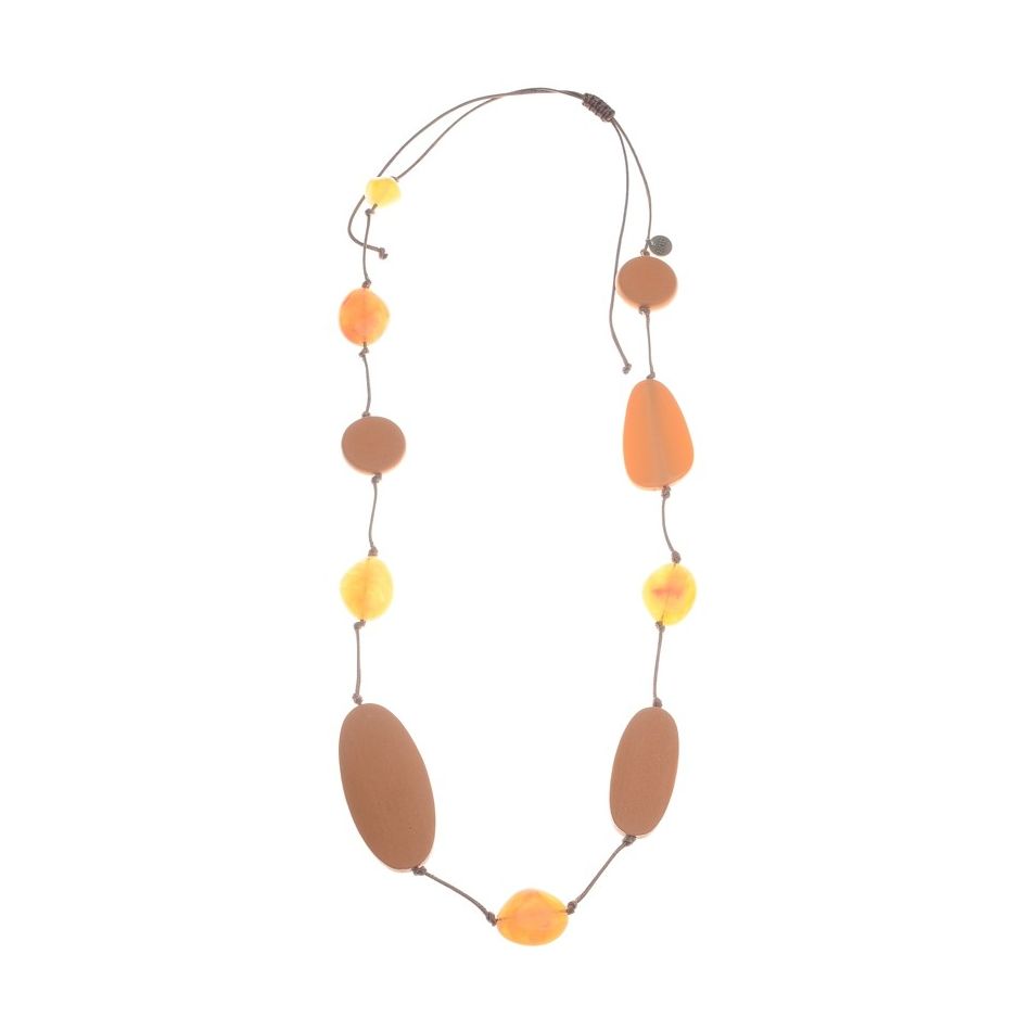 COLLAR LARGO CUENTAS RESINA IRREGUALRES