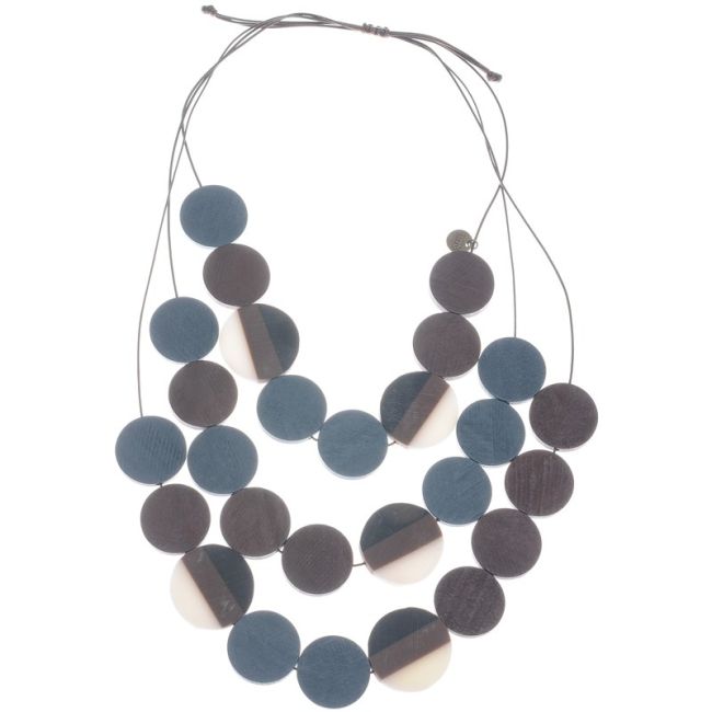 WOODEN MEDALS BEADS SHORT NECKLACE